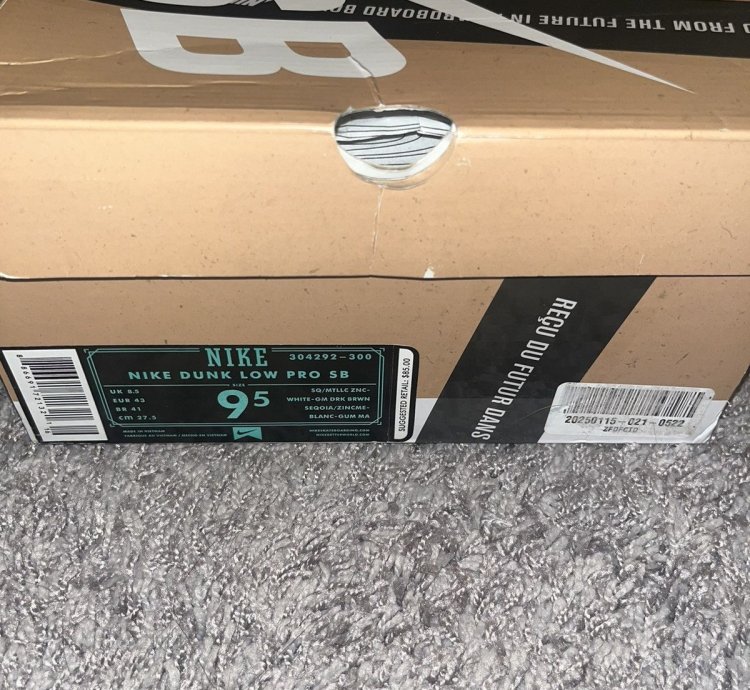 rare 800 Online Nike Sb Dunk Low Sequoia White Gum