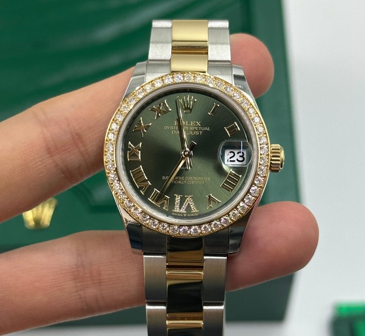 Rolex Datejust 31 Green Roman Oys