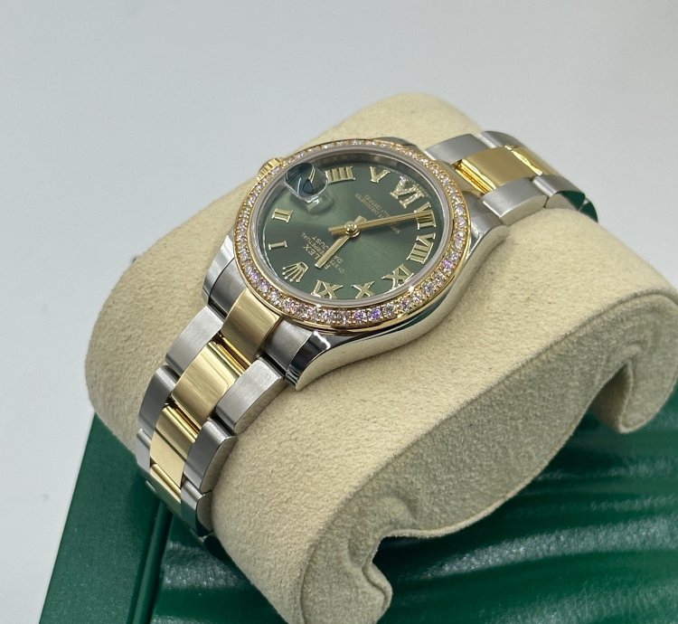 Rolex Datejust 31 Green Roman Oys