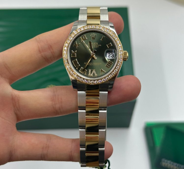 Rolex Datejust 31 Green Roman Oys