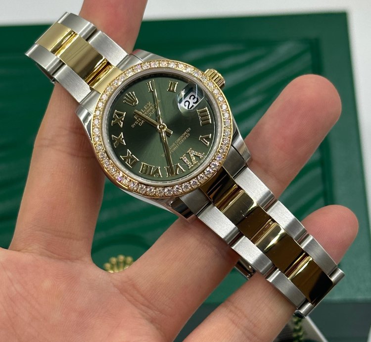 Rolex Datejust 31 Green Roman Oys