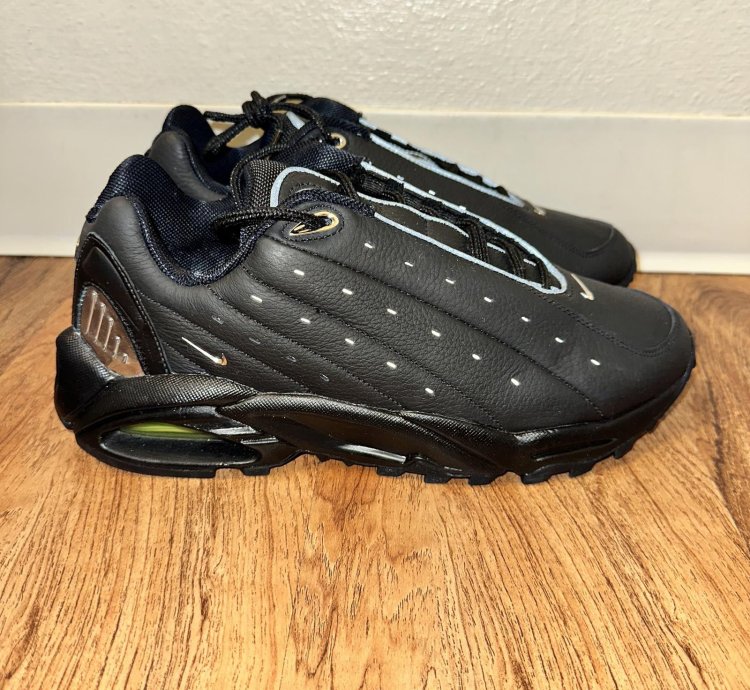 Nike Hot Step Air Terra Drake Nocta Triple Black
