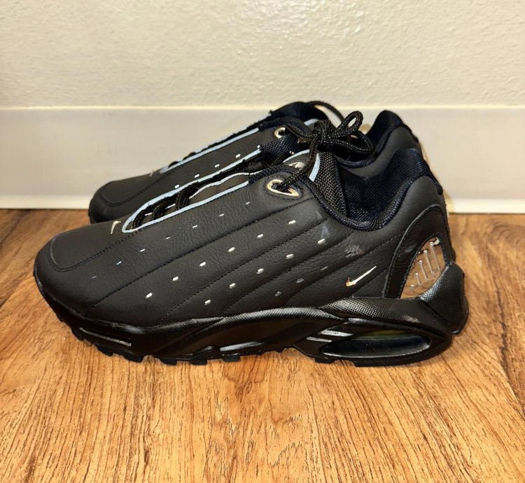 Nike Hot Step Air Terra Drake Nocta Triple Black