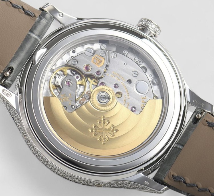 Patek Philippe Annual Calendar Complications Diamond White Gold 38mm