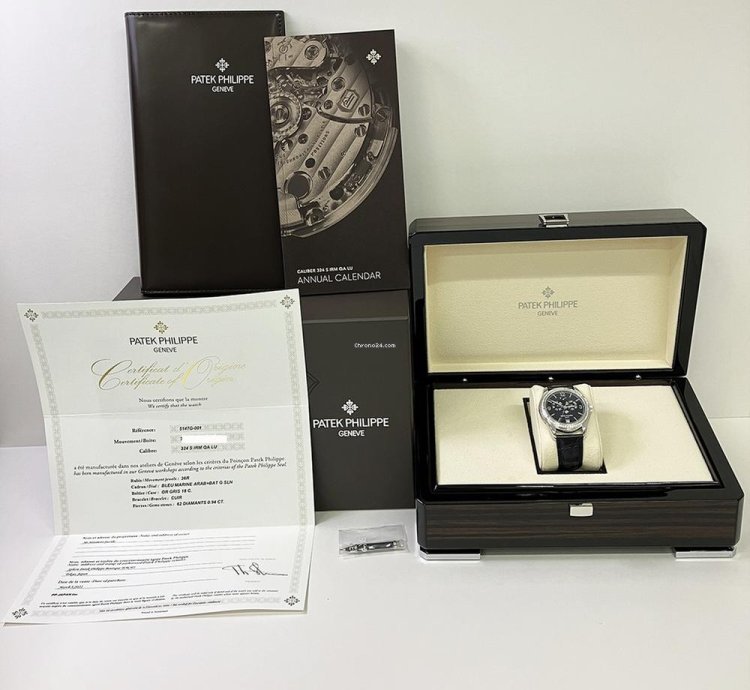 Patek Philippe Annual Calendar Complications Ladies Annual Calendar 5147g-001 White Gold Watch With Blue Leather Watch Blue Dial 2022