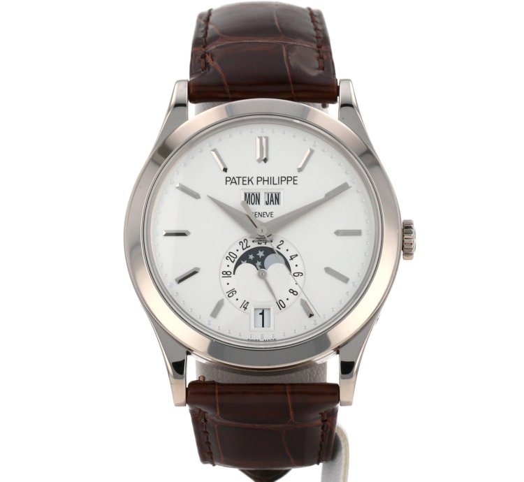 Patek Philippe Annual Calendar En Or Blanc Ref