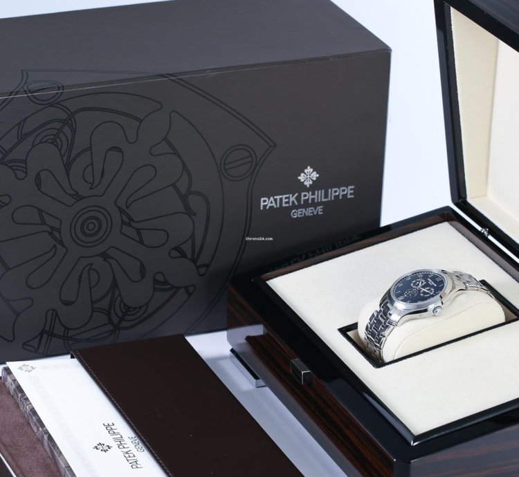 Patek Philippe Annual Calendar Moon Phase