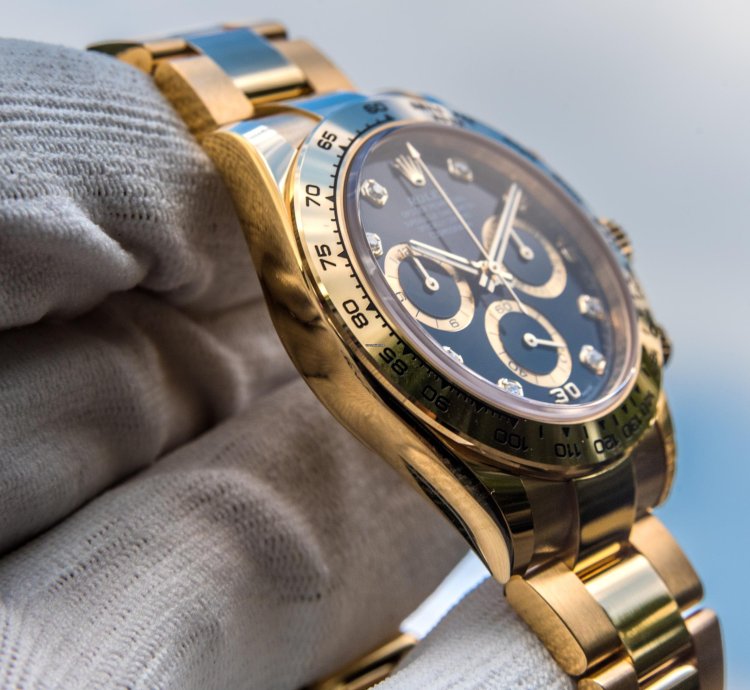 Rolex Daytona 116508 - Black Diamond Set Dial