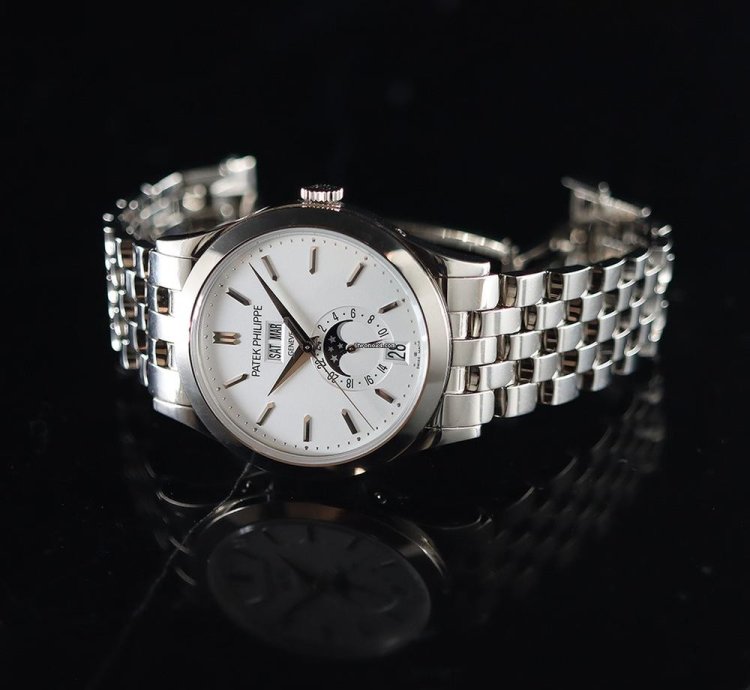 Patek Philippe Annual Calendar Moon Phase 5396 1g-010 White Gold Bracelet