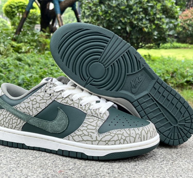Nike Sb Dunk - Urban Landscape Dark Stucco