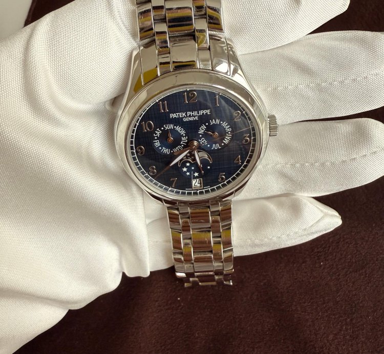 Patek Philippe Annual Calendar Moon Phase Full Set Great Condition