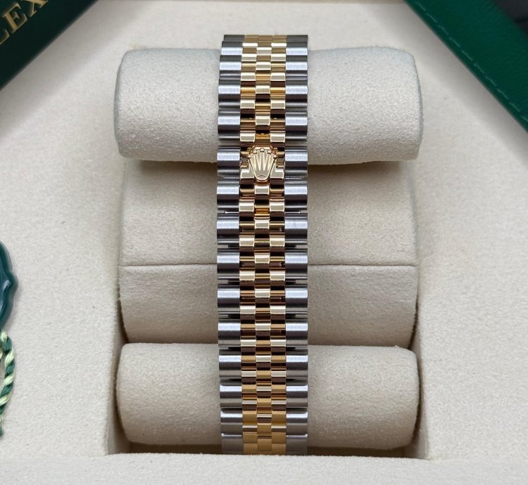 Rolex Datejust 31 New 2025 Champagne Diamond Dial Two Tone Diamond Jubilee Bracelet