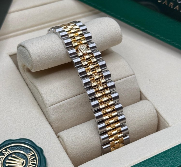 Rolex Datejust 31 New 2025 Champagne Diamond Dial Two Tone Diamond Jubilee Bracelet