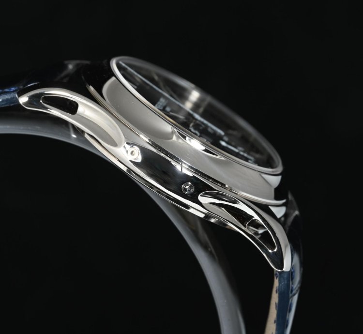 Patek Philippe Annual Calendar Moon Phases Ref 5205g Complications Self Winding Oro Bianco Ref 5205g
