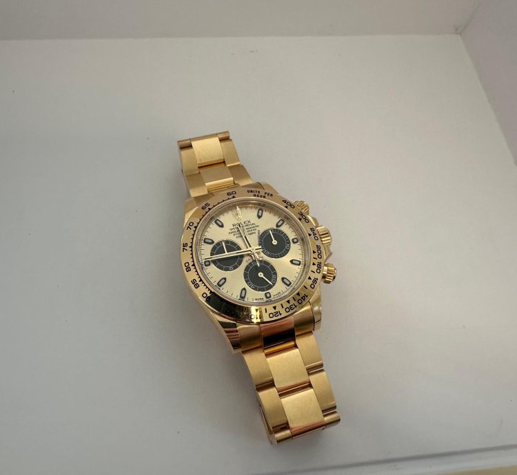 Rolex Daytona 116508 Full Set New Unworn