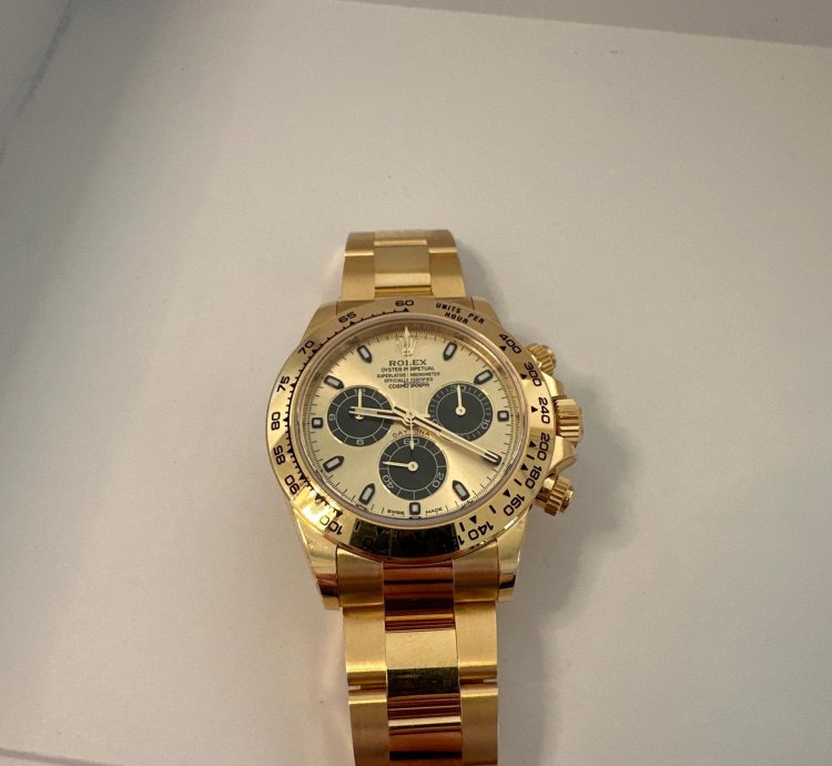 Rolex Daytona 116508 Full Set New Unworn