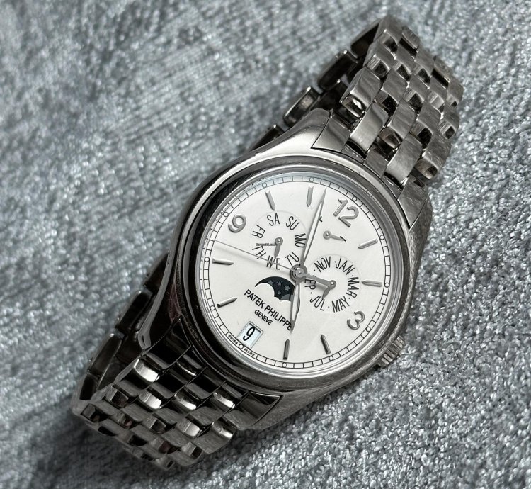 Patek Philippe Annual Calendar Moonphase Orig Bracelet White Gold 18 Kt Pp Warranty