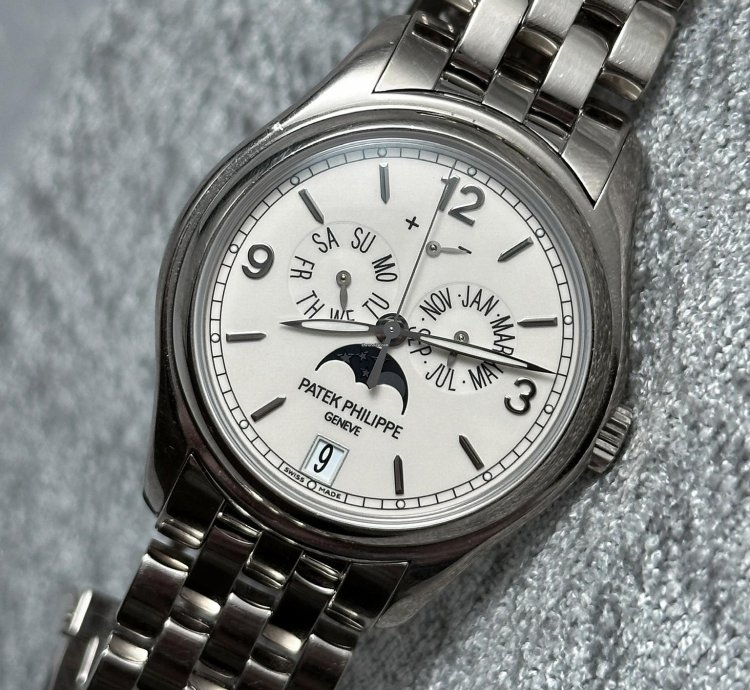 Patek Philippe Annual Calendar Moonphase Orig Bracelet White Gold 18 Kt Pp Warranty