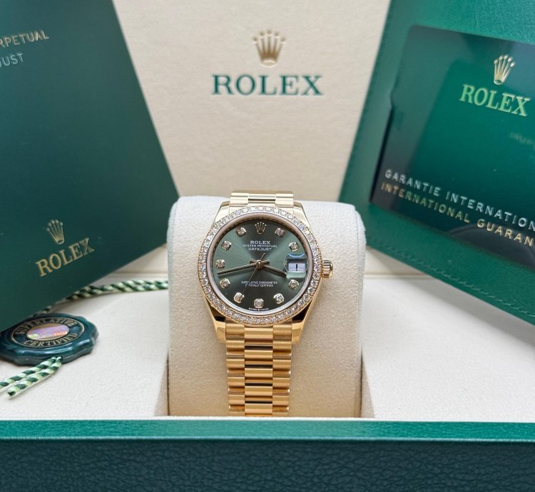 Rolex Datejust 31 New 2025 Olive Green Diamond Dial 18k Gold Diamond Bezel President