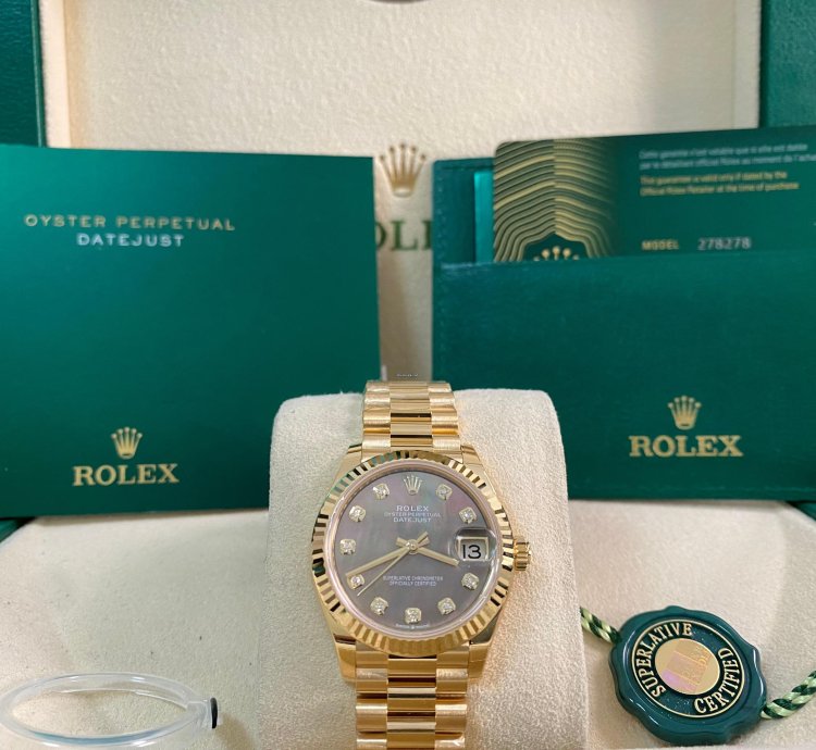 Rolex Datejust 31 New 2025 Unworn Datejust 31 Yellow Gold Black Mother-of-pearl Diamond Dial 278278