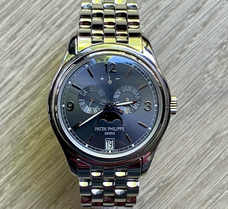Patek Philippe Annual Calendar Ref 5146 1g-010