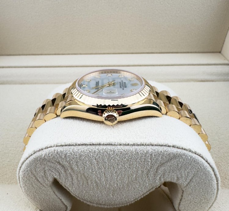 Rolex Datejust 31 New Rolex Datejust President 18k Yellow Gold Mop Diamond Dial 31mm Watch 278278