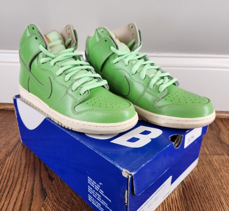 313171-302 Nike Sb Dunk High Statue Of Liberty