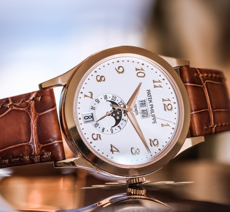 Patek Philippe Annual Calendar Ref 5396r-012 18k Rose Gold Box Papers Bj-2016
