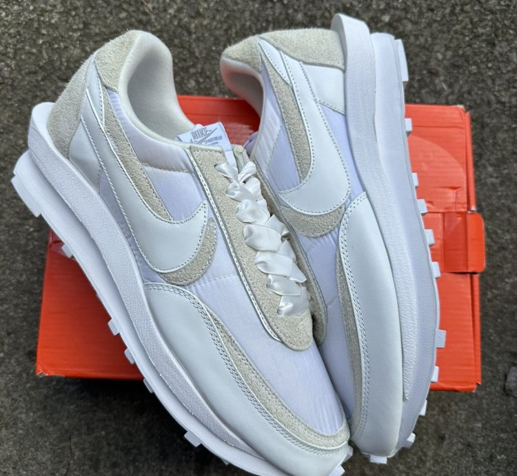 Nike Sacai Ldwaffle White Nylon Size 12