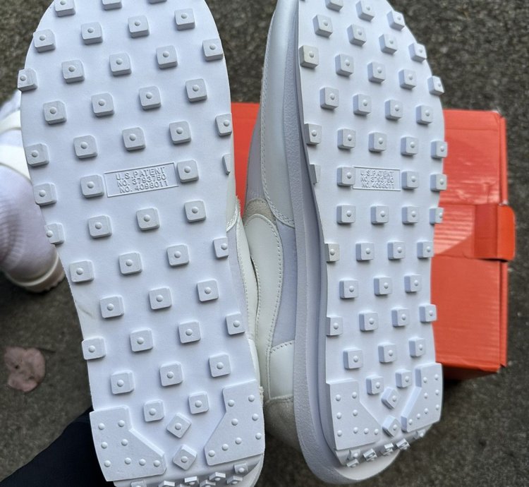 Nike Sacai Ldwaffle White Nylon Size 12