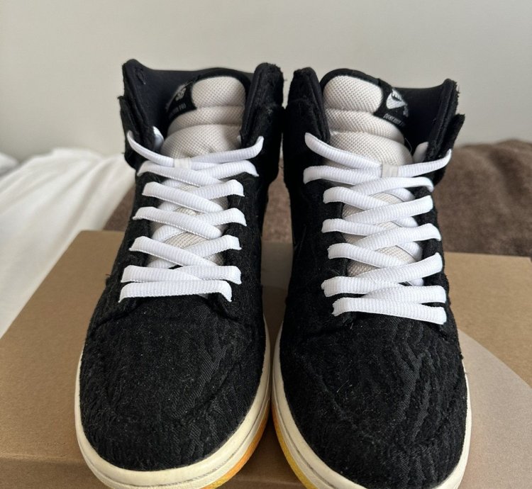Black Skunk Nike Sb Dunk High 2016