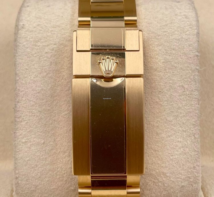 Rolex Daytona 116508 Yellow Gold Black Diamond Dial Unworn 2022