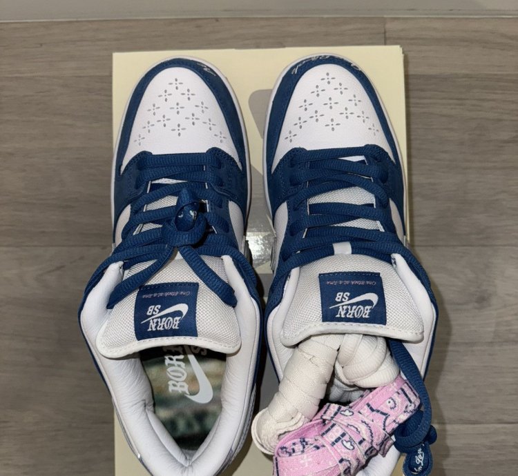 Born Raised One Block At Time Sb Dunk Low us 9 5