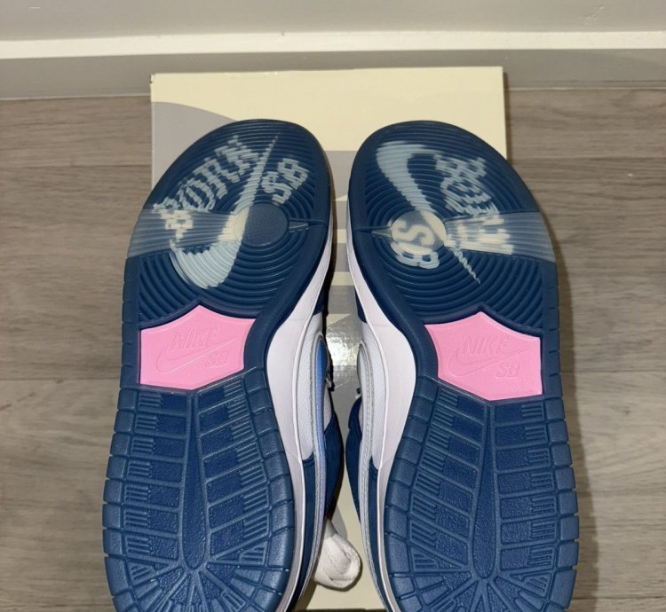 Born Raised One Block At Time Sb Dunk Low us 9 5