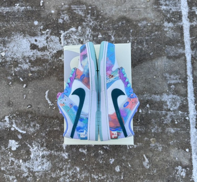 Nike Sb Dunk Futura Laboratories