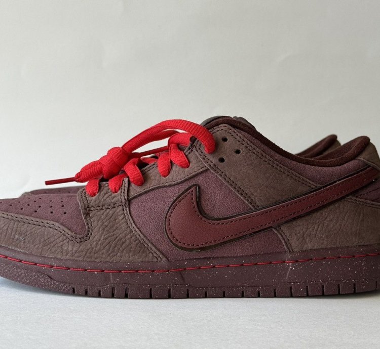 Ds City Of Love Dunk Sb Low Sz 9 5 Red Version
