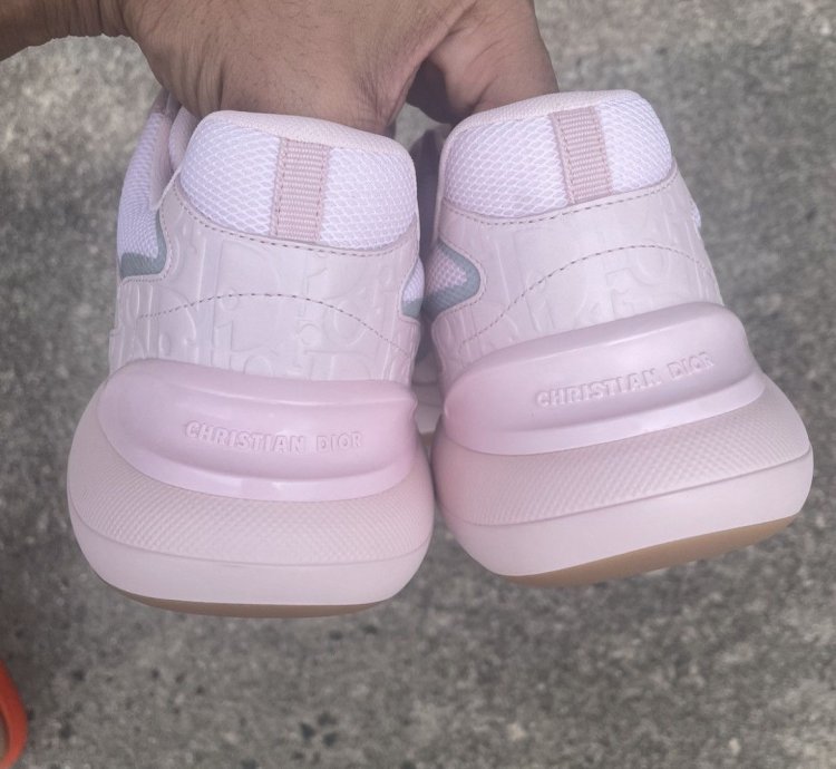 Dior B24 Sneakers