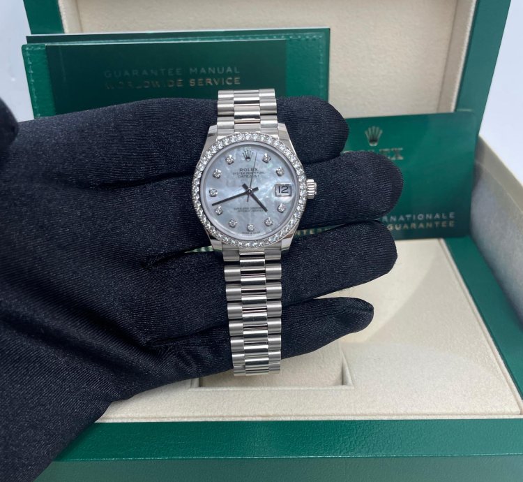 Rolex Datejust 31 White Gold Datejust 31 - Diamond Bezel - Mother-of-pearl Diamond Dial - President 278289