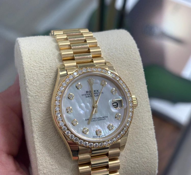 Rolex Datejust 31 Yellow Gold Diamond Set Mop Dial New 2024 Box And Papers