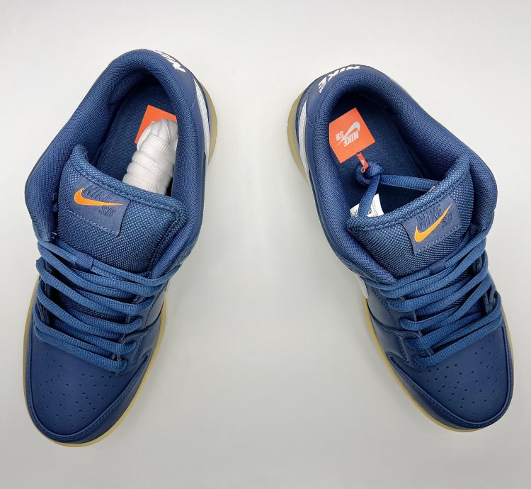 Nike Sb Dunk Low Navy Gum
