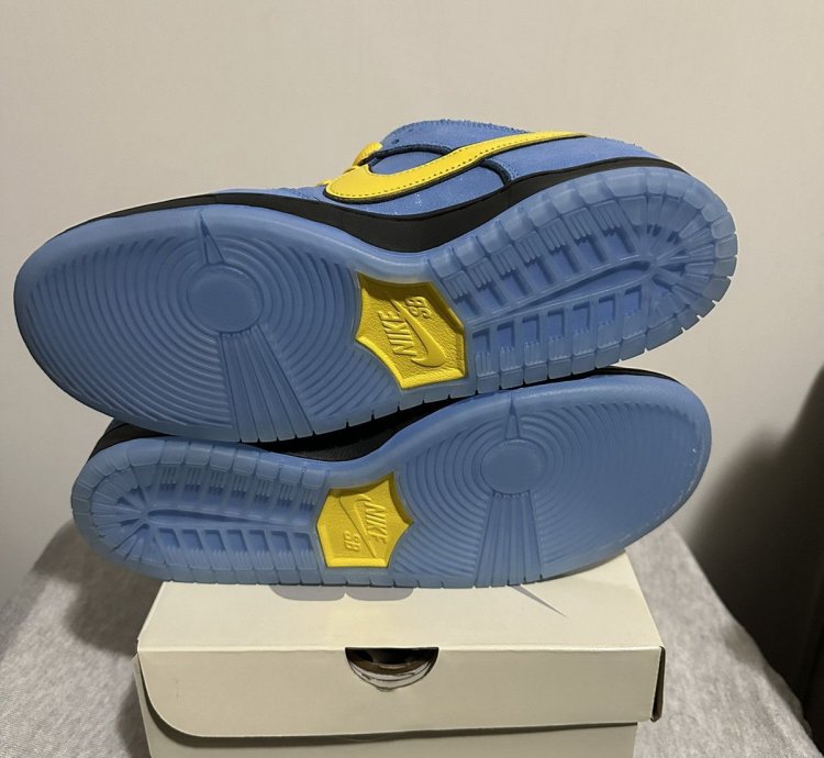 Nike Sb Dunk Low Powerpuff Girls Bubbles