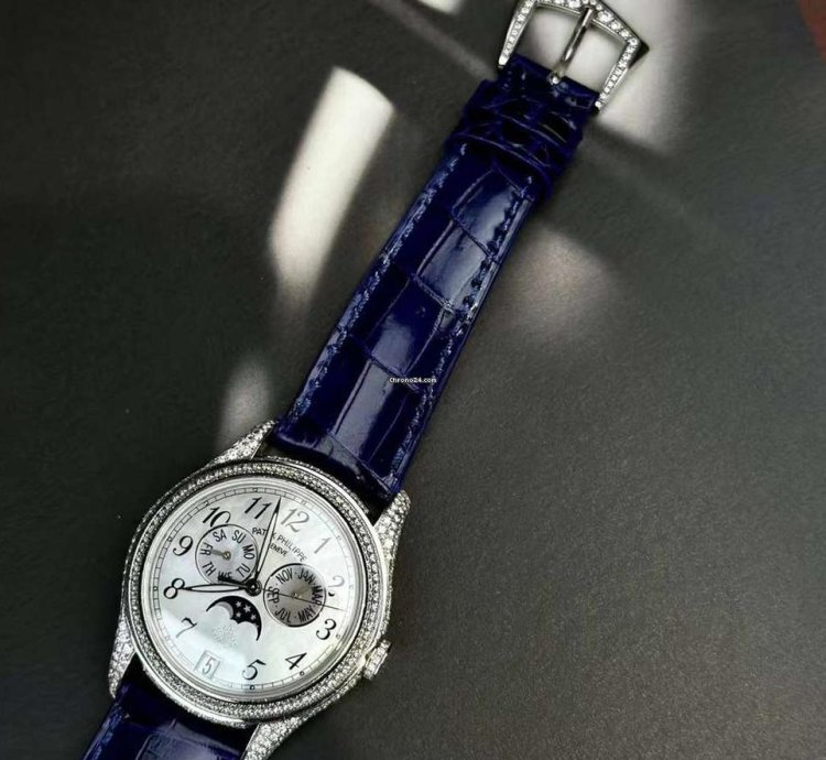 Patek Philippe Annual Calendar White Gold Diamond Automatic Watch 37mm Annual Calendar