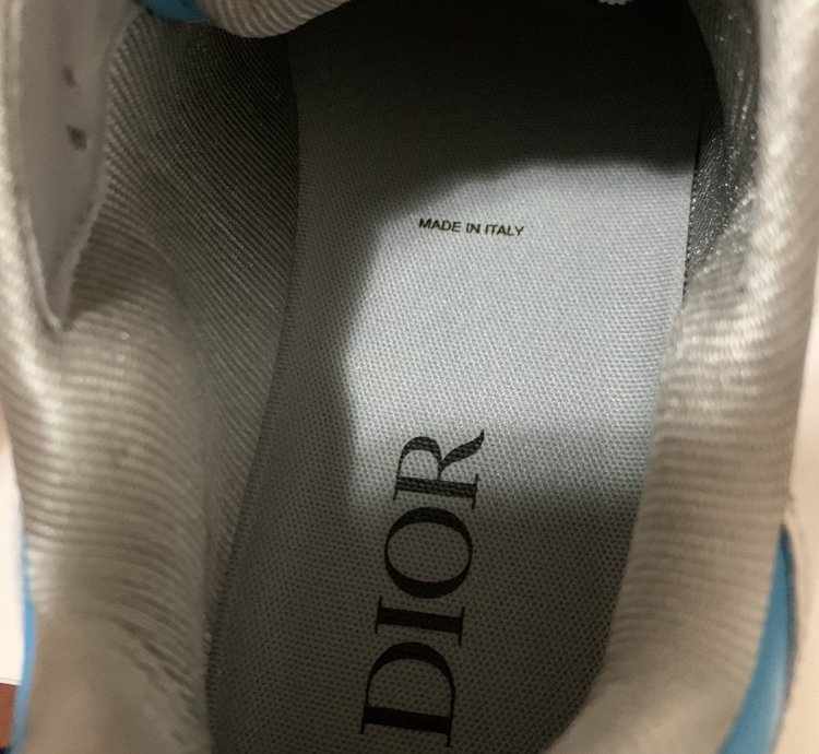 Dior B27 Low Top Sneakers In White And Light Blue Sz 42