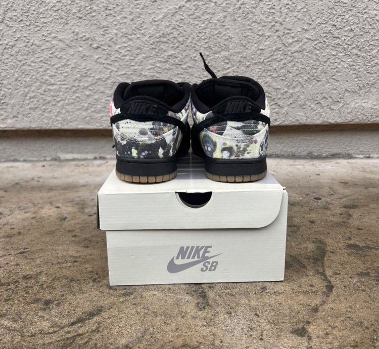 Nike Sb Dunk Low Supreme Rammellzee