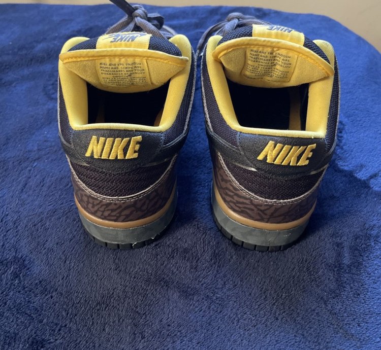 Dunk Low Premium Sb Yellow Curb