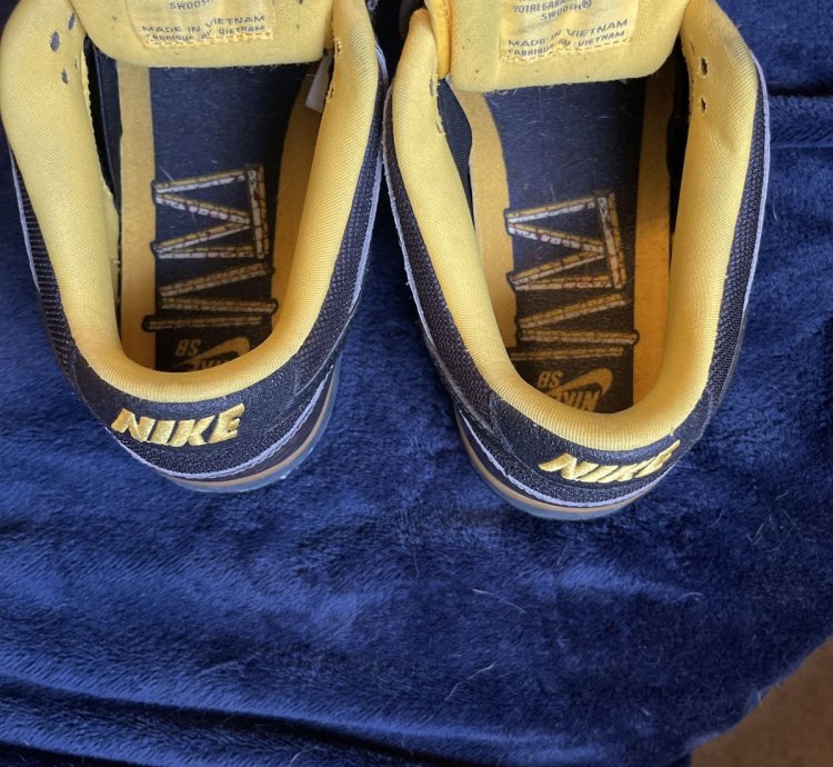 Dunk Low Premium Sb Yellow Curb