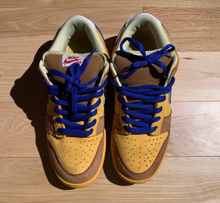 Dunk Low Sb Premium Newcastle Brown Ale