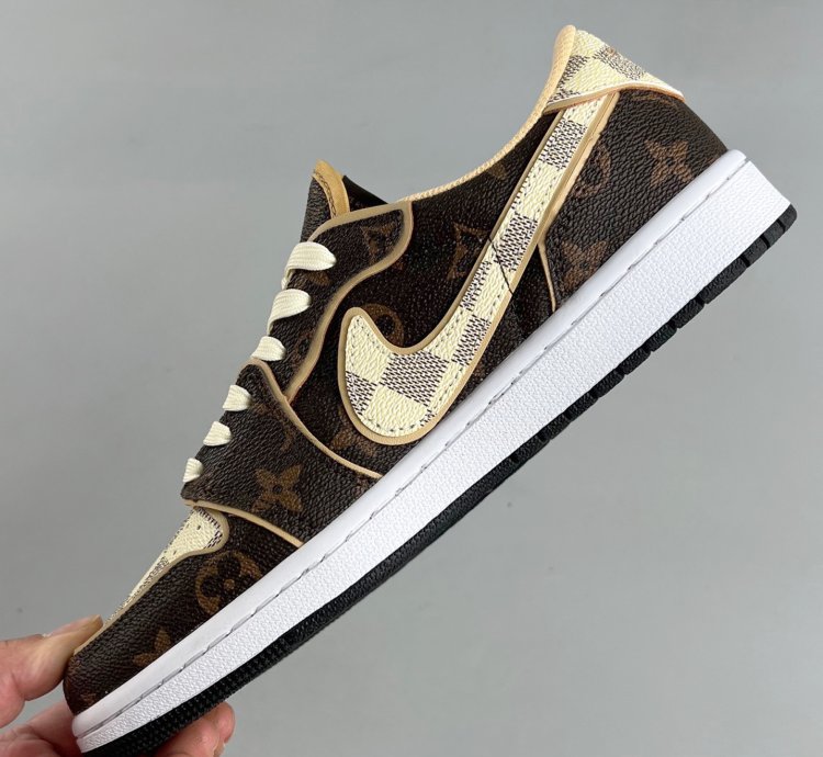 Louis Vuitton x Travis Scott x Jordan 1 Low Lv Damier Azur Brown