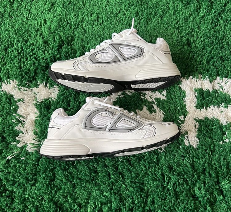 Dior B30