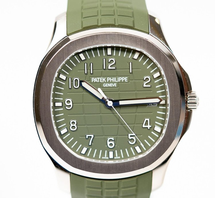 Patek Philippe Aquanaut 2020 Aquanaut Green 5168g White Gold